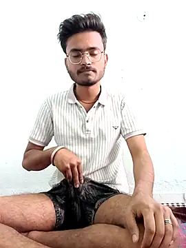 Snapshot of sdgjjkkmm chatting on March 2026 04:16:01 AM sdgjjkkmm online show from March 2026 04:16:01 AM