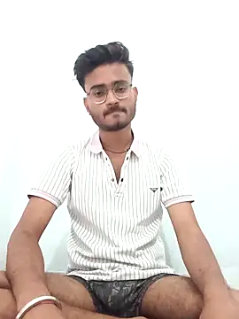 Snapshot of sdgjjkkmm chatting on March 2026 08:26:33 AM sdgjjkkmm online show from March 2026 08:26:33 AM