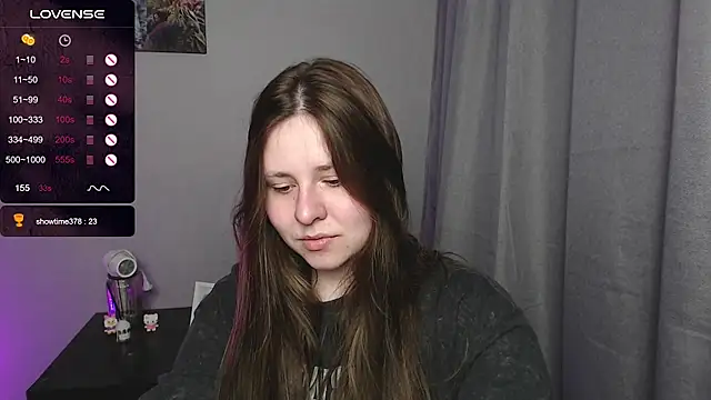 Snapshot of secretvic chatting on April 2026 05:40:01 PM secretvic online show from April 2026 05:40:01 PM