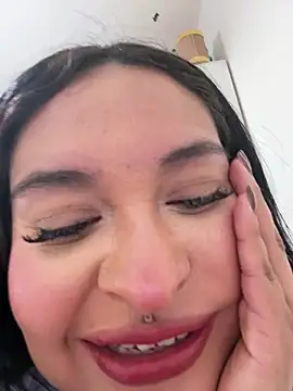 Nailealipsglossy online show from January 2026 09:46:02 AM