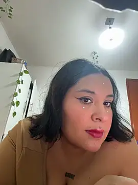 Snapshot of Nailealipsglossy chatting on March 2026 03:33:01 AM Nailealipsglossy online show from March 2026 03:33:01 AM