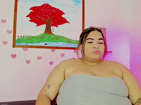 zoy storm online show from January 2026 07:06:01 PM