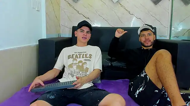 Angel Villareal online show from March 2026 04:51:02 AM