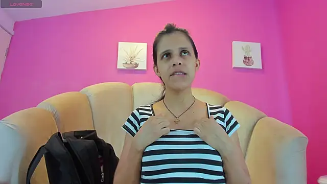 mitzukywinteer online show from February 2026 08:49:01 PM