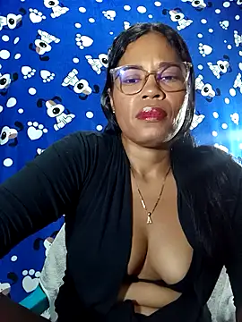 Snapshot of Yandris_1212 chatting on March 2026 01:05:01 AM Yandris 1212 online show from March 2026 01:05:01 AM