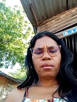 Snapshot of Yandris_1212 chatting on March 2026 01:22:02 PM Yandris 1212 online show from March 2026 01:22:02 PM