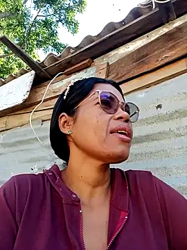 Snapshot of Yandris_1212 chatting on April 2026 01:34:01 PM Yandris 1212 online show from April 2026 01:34:01 PM