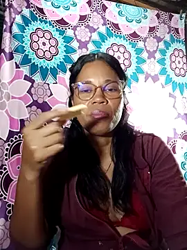 Snapshot of Yandris_1212 chatting on April 2026 12:13:01 AM Yandris 1212 online show from April 2026 12:13:01 AM