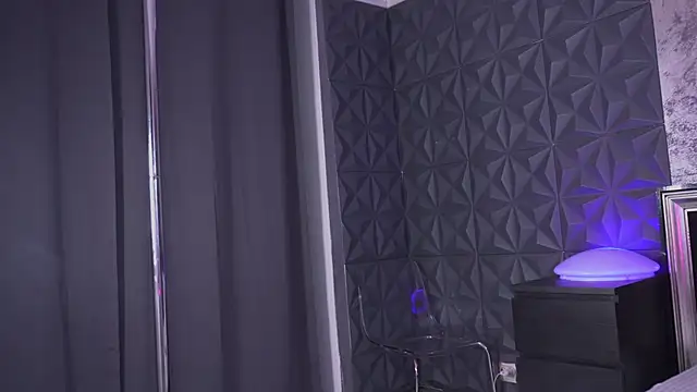 Tarra Star online show from February 2026 07:04:01 PM