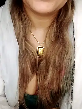 Naughty-Yousra online show from February 2026 01:54:01 PM