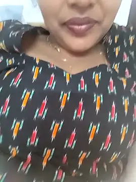 Snapshot of Hot-Tinaa chatting on March 2026 03:59:01 PM Hot-Tinaa online show from March 2026 03:59:01 PM