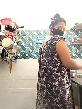 Snapshot of Hot-Tinaa chatting on March 2026 09:03:02 AM Hot-Tinaa online show from March 2026 09:03:02 AM