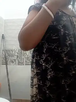 Snapshot of Hot-Tinaa chatting on April 2026 06:55:01 AM Hot-Tinaa online show from April 2026 06:55:01 AM