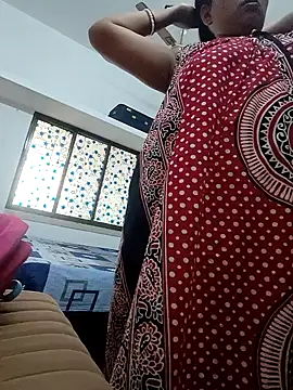 Snapshot of Hot-Tinaa chatting on April 2026 03:09:01 AM Hot-Tinaa online show from April 2026 03:09:01 AM