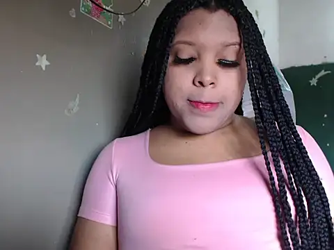 Snapshot of ShanayapkopRs chatting on May 2026 01:07:01 PM ShanayapkopRs online show from May 2026 01:07:01 PM