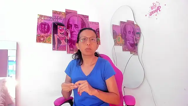 Snapshot of Livia_Coxs chatting on March 2026 02:12:02 PM Livia Coxs online show from March 2026 02:12:02 PM