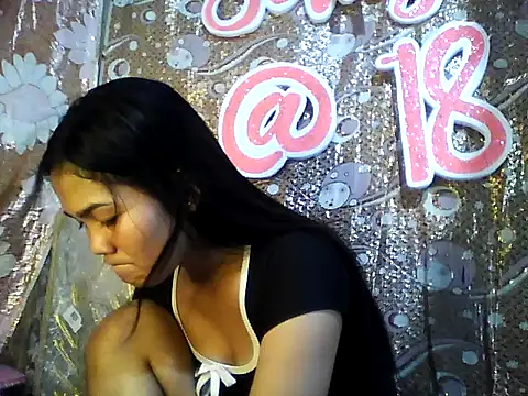 PinaySkinnyJust18 online show from February 2026 10:11:01 AM