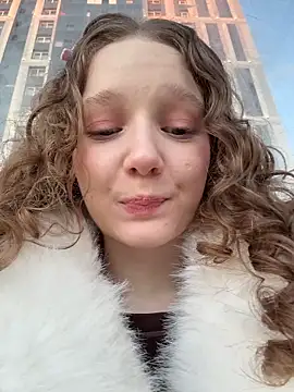 Snapshot of outside_rosy chatting on March 2026 04:10:02 PM outside rosy online show from March 2026 04:10:02 PM