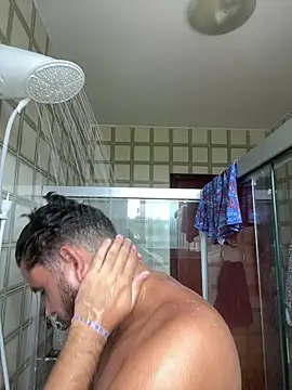 Snapshot of peuba12 chatting on February 2026 01:00:02 PM peuba12 online show from February 2026 01:00:02 PM