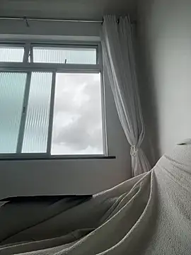 Snapshot of peuba12 chatting on March 2026 12:33:02 PM peuba12 online show from March 2026 12:33:02 PM