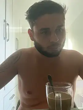 Snapshot of peuba12 chatting on March 2026 11:15:02 AM peuba12 online show from March 2026 11:15:02 AM