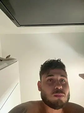 Snapshot of peuba12 chatting on March 2026 12:16:01 PM peuba12 online show from March 2026 12:16:01 PM