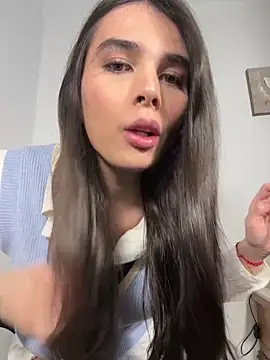 Snapshot of Lily_WellGifted chatting on February 2026 12:44:02 PM Lily WellGifted online show from February 2026 12:44:02 PM