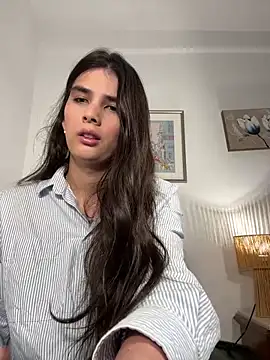 Snapshot of Lily_WellGifted chatting on February 2026 01:52:02 PM Lily WellGifted online show from February 2026 01:52:02 PM