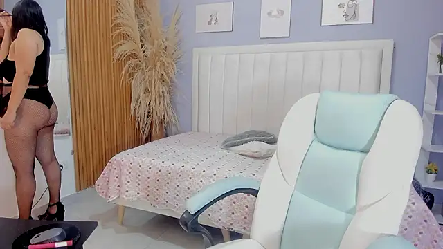 helen jonesx online show from February 2026 12:26:01 PM