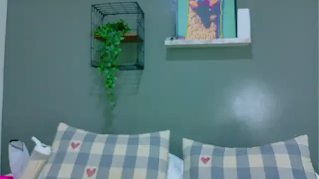 AmmyRouse   online show from April 2026 09:27:01 AM