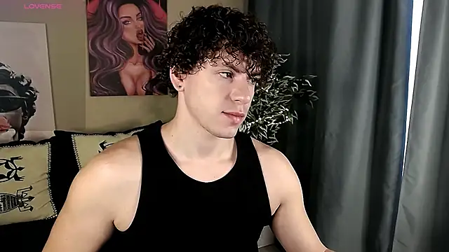 Snapshot of TylerGibson chatting on May 2026 03:24:02 AM TylerGibson online show from May 2026 03:24:02 AM