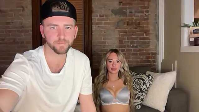 Snapshot of ThePrincessPeach chatting on March 2026 02:15:01 AM ThePrincessPeach online show from March 2026 02:15:01 AM