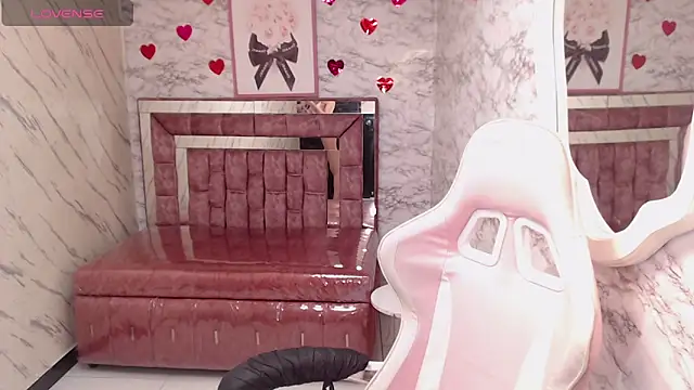 Melisa v online show from February 2026 08:05:02 PM