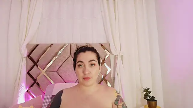 KathiaJenner online show from April 2026 08:09:02 AM