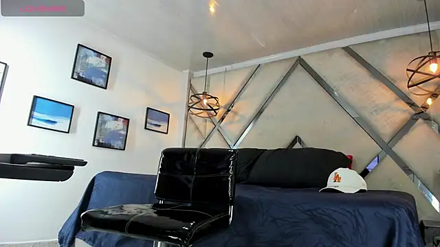 Dusan Grey77 online show from February 2026 03:44:02 AM