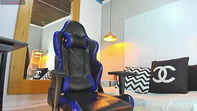 Dusan Grey77 online show from February 2026 04:09:02 AM