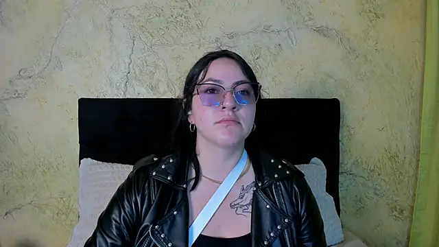 JeniferPowell nm online show from February 2026 07:39:01 PM