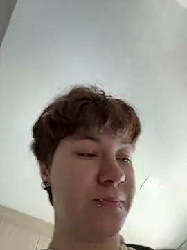 Snapshot of IceMur chatting on March 2026 03:08:01 AM IceMur online show from March 2026 03:08:01 AM