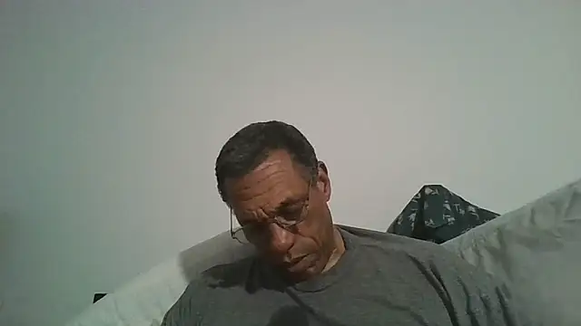 Snapshot of swimmer2496 chatting on April 2026 01:40:01 AM swimmer2496 online show from April 2026 01:40:01 AM