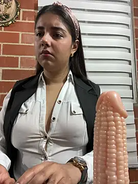 Snapshot of A-uroora chatting on March 2026 08:11:01 AM A-uroora online show from March 2026 08:11:01 AM