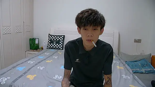 Snapshot of paofu-001 chatting on March 2026 10:32:02 AM paofu-001 online show from March 2026 10:32:02 AM