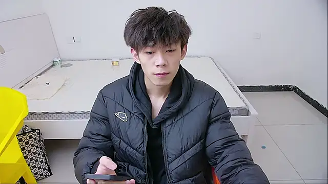 Snapshot of paofu-001 chatting on April 2026 10:16:01 AM paofu-001 online show from April 2026 10:16:01 AM