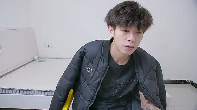 Snapshot of paofu-001 chatting on April 2026 05:26:02 AM paofu-001 online show from April 2026 05:26:02 AM