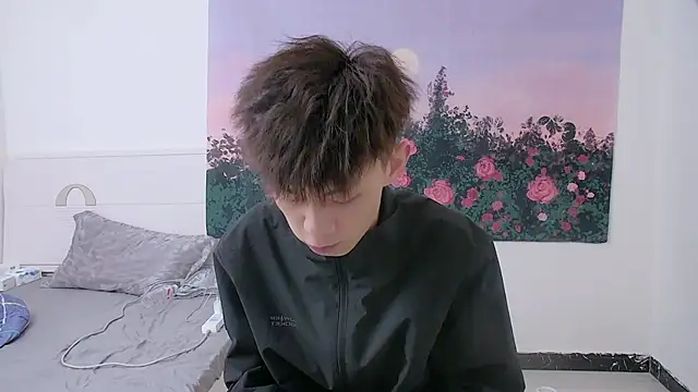 Snapshot of paofu-001 chatting on April 2026 12:05:02 PM paofu-001 online show from April 2026 12:05:02 PM