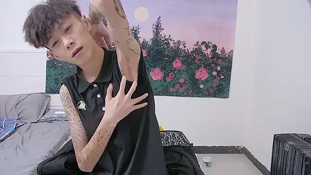 Snapshot of paofu-001 chatting on April 2026 10:15:01 AM paofu-001 online show from April 2026 10:15:01 AM