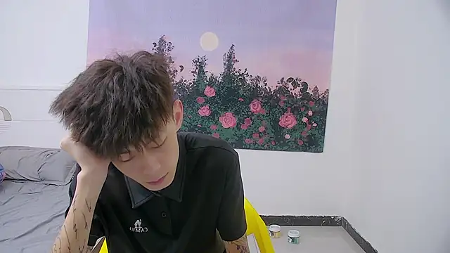 Snapshot of paofu-001 chatting on April 2026 05:12:02 AM paofu-001 online show from April 2026 05:12:02 AM