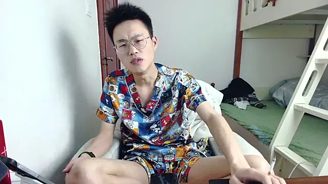 Aint686 online show from April 2026 01:16:02 PM