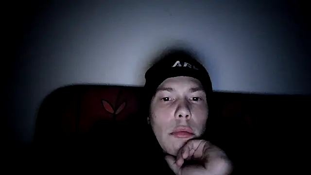 Teddy66779 online show from January 2026 05:06:02 PM