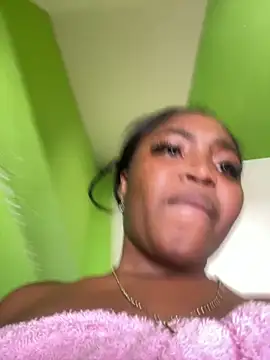 Dominicvincell online show from February 2026 07:58:01 PM