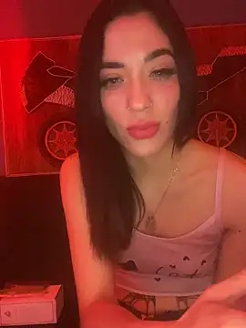 Snapshot of MamiSoft420 chatting on February 2026 12:24:02 PM MamiSoft420 online show from February 2026 12:24:02 PM